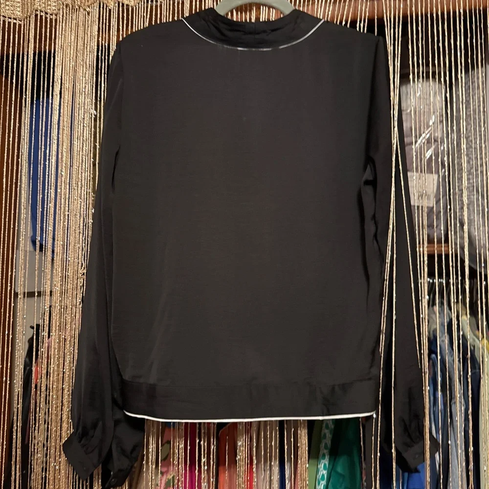 Top - Picture 5 of 5